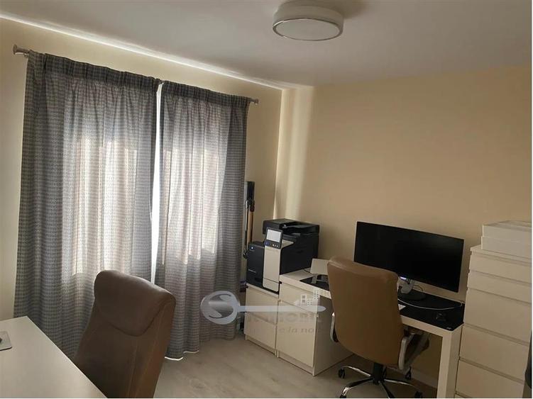 Duplex cu 4 camere cu Teren 250 Mp în Bucium