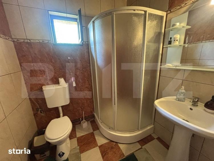 Casă cu 5 camere cu Teren 1075 Mp în Meseșenii de Sus