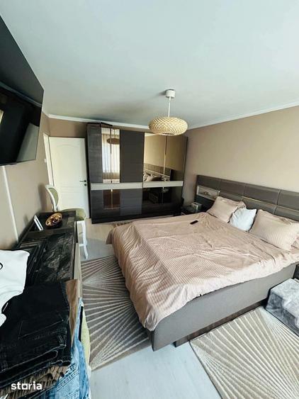 Apartament cu 3 camere în Rogerius