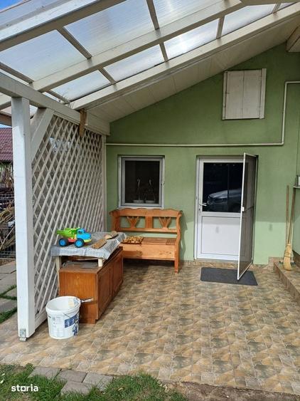 Casă cu 3 camere în Ernei