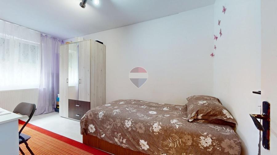 COMISION 0% Apartament cu 3 camere de vânzare, Decomandat, Sacele - 15