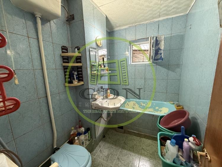 Apartament cu 2 camere decomandat, mobilat în Rovine