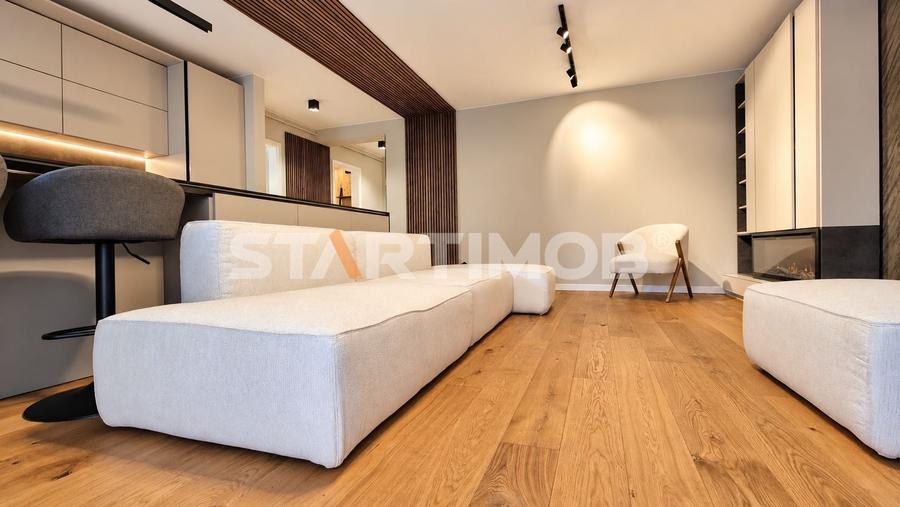 Apartament cu 2 camere decomandat, mobilat în Tractorul