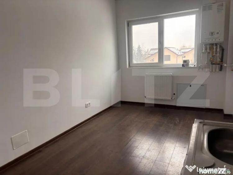 Apartament cu 3 camere decomandat în Viforâta