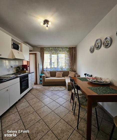 Apartament cu 2 camere decomandat în Decebal
