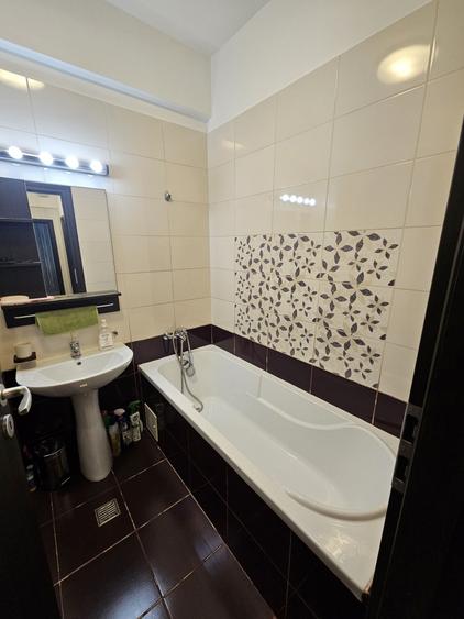 Apartament cu 2 camere decomandat în Rahova