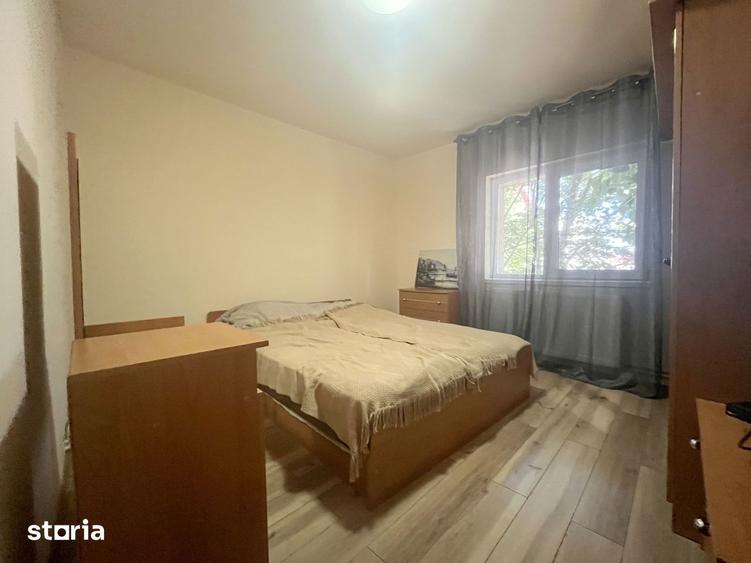 Apartament cu 4 camere decomandat în Șagului