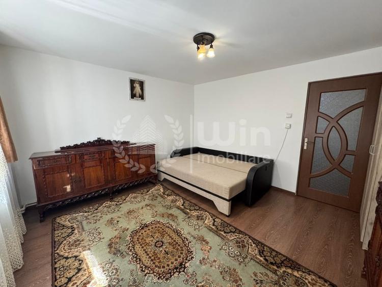 Apartament cu 2 camere semidecomandat, mobilat în Central — fotografia 1