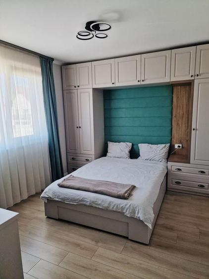 Duplex cu 4 camere cu Canalizare în Centura