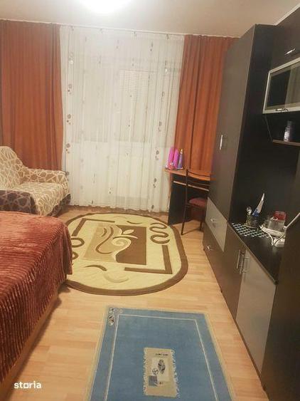 Garsonieră în Bradu