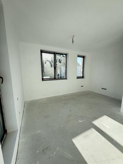 Casă individuală cu 4 camere cu Teren 800 Mp în Chinteni