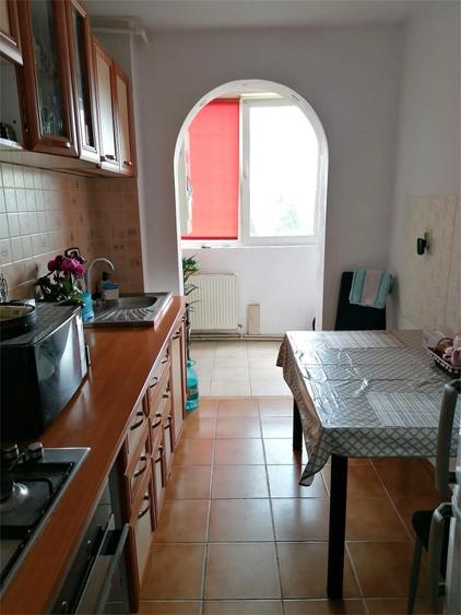 Apartament cu 2 camere decomandat în Vlahuță
