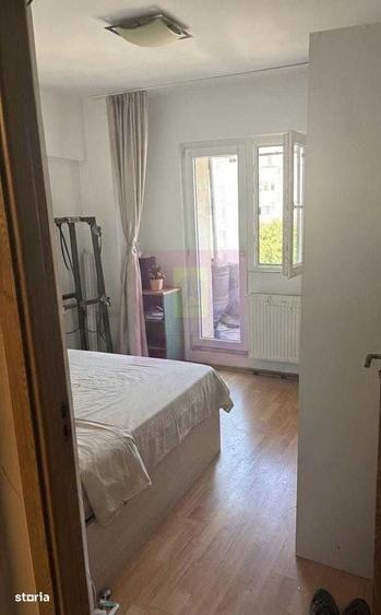 Apartament cu 3 camere în Octavian Goga
