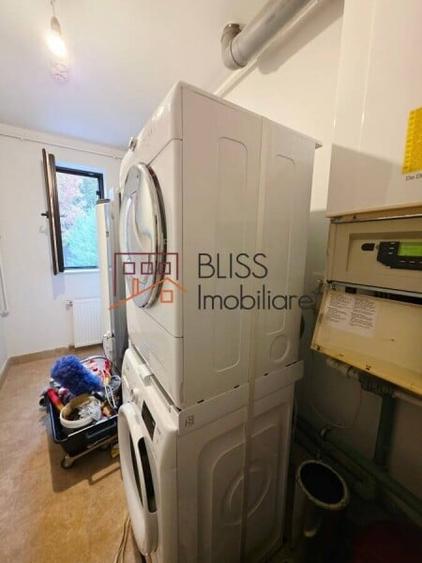 Casă cu 5 camere cu Teren 453 Mp în Pipera