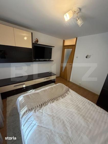 Apartament cu 2 camere decomandat în Rovine