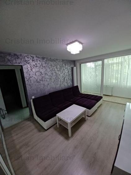 Apartament cu 2 camere semidecomandat în Independenței