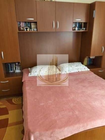 Apartament cu 2 camere semidecomandat, mobilat în Dâmbovița