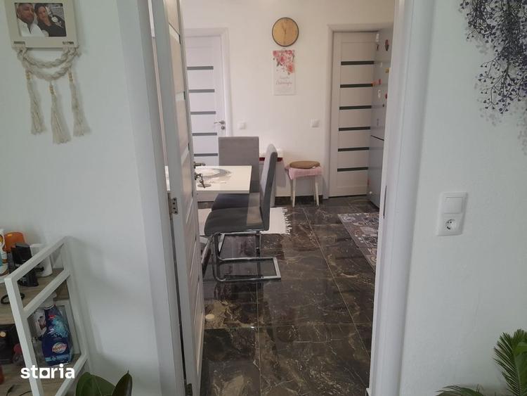 Casa renovata 2 camere de vanzare str. Campului Fagaras jud. Brasov - 9