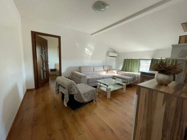 Apartament cu 3 camere semidecomandat în Medicină