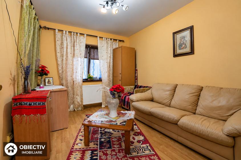 Casă individuală cu 5 camere cu Teren 492 Mp în Izvoare (Dumbrava Roșie)
