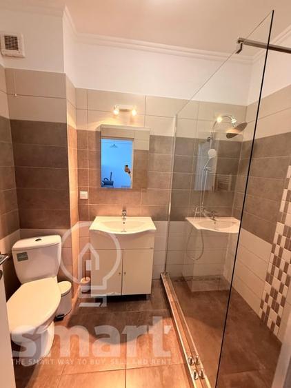 Apartament cu 2 camere semidecomandat, mobilat în Bună Ziua
