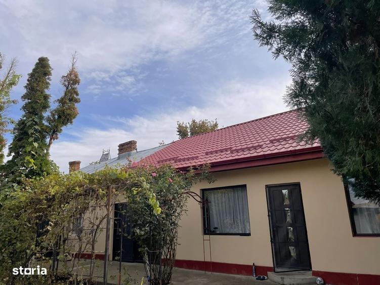Casă cu 4 camere în Petrăchioaia