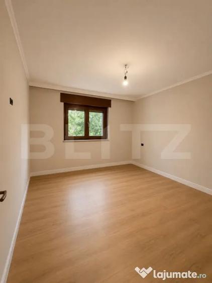 Apartament cu 3 camere decomandat în Brazda lui Novac
