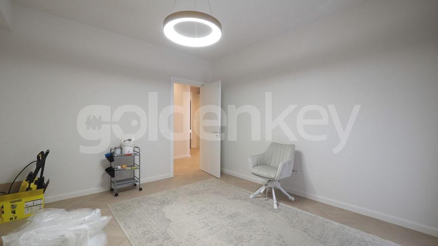 Apartament cu 4 camere decomandat, mobilat în Herăstrău