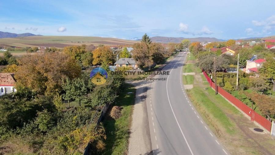 Casă individuală cu 5 camere cu Teren 2459 Mp în Turturești