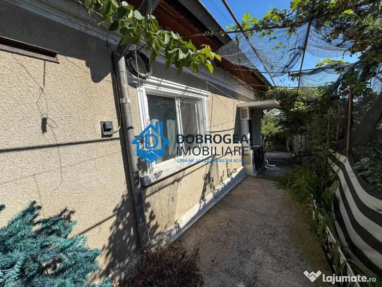 Casă cu 4 camere cu Teren 344 Mp în Central