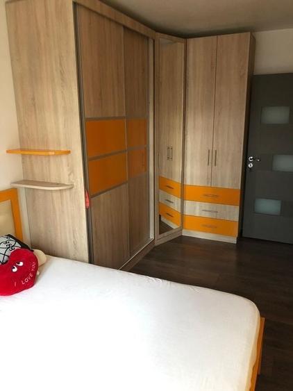 Apartament cu 3 camere decomandat, mobilat în Astra
