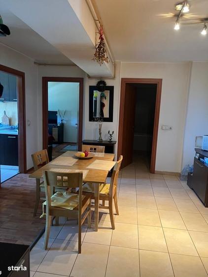 Apartament cu 2 camere decomandat în Cățelu