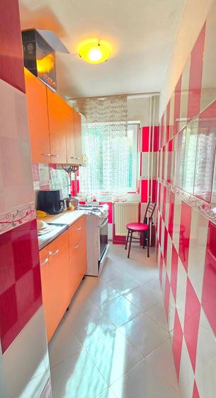 Apartament 2 camere, etaj 2, CT, geam baie, mobilat, bvd. Alexandru - 1