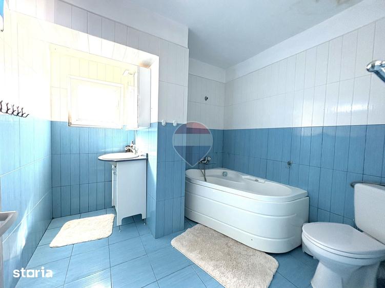 Casă cu 4 camere cu Teren 200 Mp în Coiciu