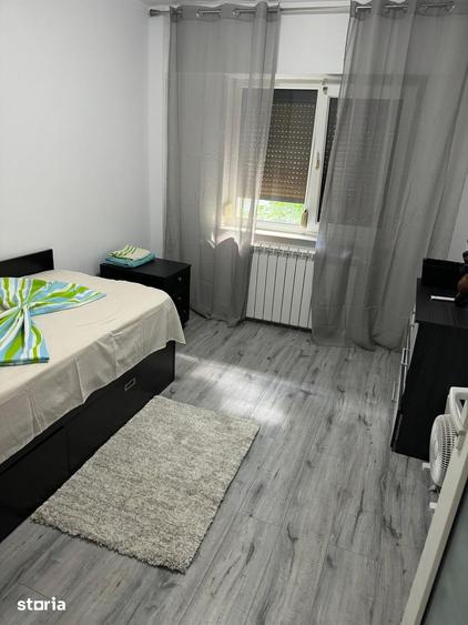 Apartament cu 3 camere în Faleza Nord