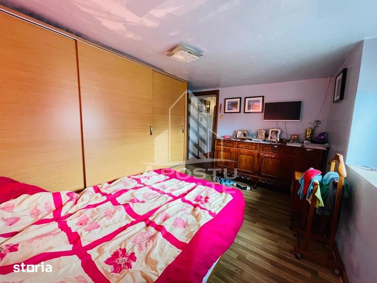 Casă cu 3 camere cu Teren 1400 Mp în Grădiște