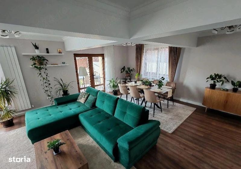 Casă cu 4 camere în Valea Lupului