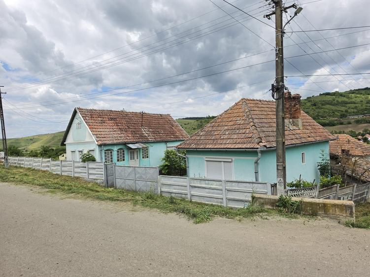 Casă cu 4 camere în Șilea