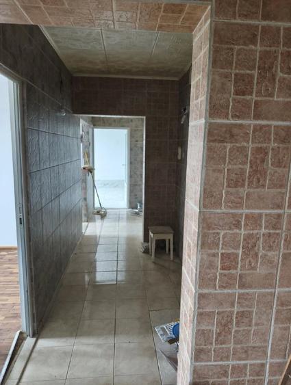 Apartament cu 4 camere decomandat în Micălaca