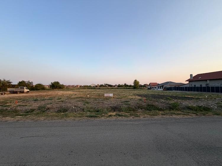 Teren Construcții intravilan de 528 mp, în Săcălaz