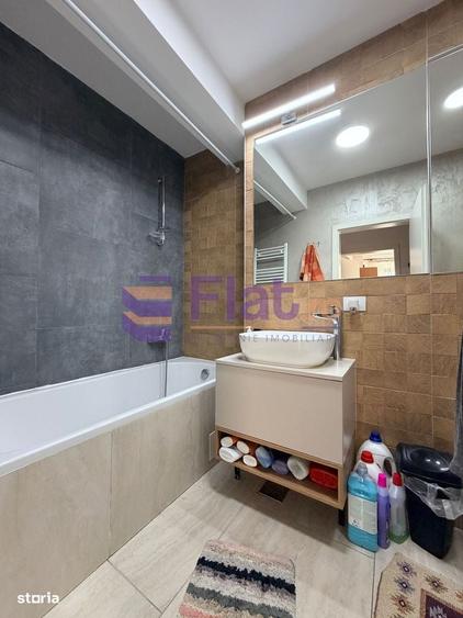 Apartament cu 2 camere decomandat în Tractorul