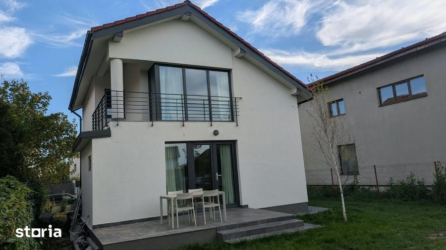 Casă cu 3 camere cu Teren 364 Mp în Central