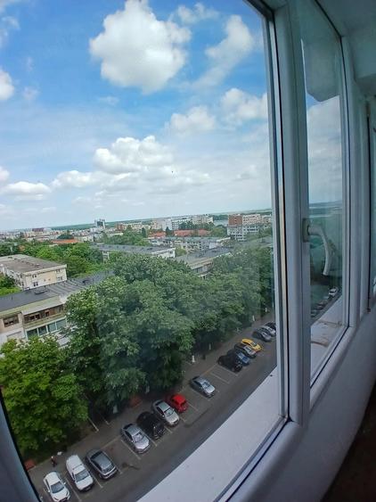 Apartament cu 2 camere decomandat în Mazepa 2