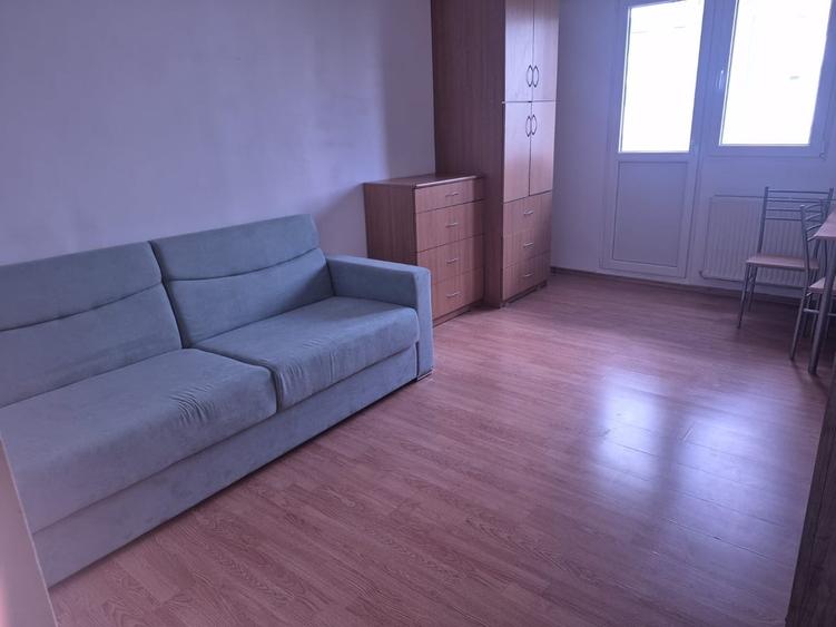 Apartament cu 2 camere decomandat în Brâncoveanu