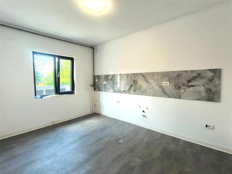 Casă cu 3 camere cu Teren 260 Mp în Valu lui Traian