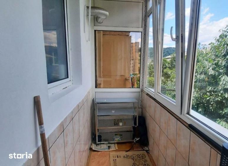 Apartament cu 4 camere în Dărmănești