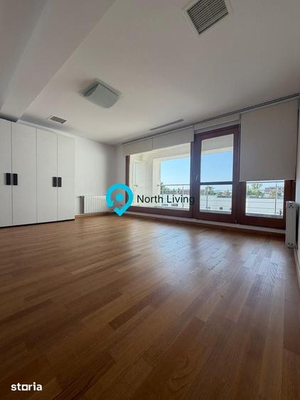Casă cu 6 camere cu Teren 460 Mp în Central