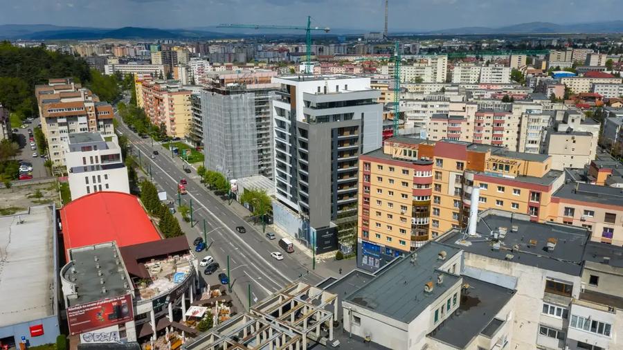 Apartament cu 2 camere decomandat, mobilat în Răcădău