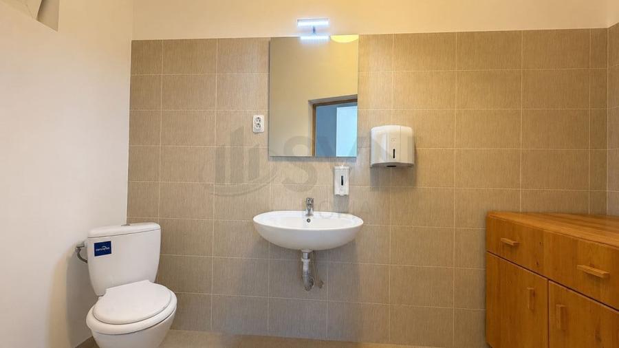 Casă cu 5 camere cu Teren 150 Mp în Grădina Icoanei