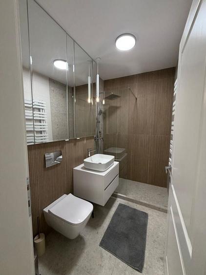 Apartament cu 2 camere decomandat în Băneasa